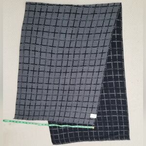 NWOT 14th & Union Unisex Rectangle Grey/Charcoal/taupe Windowpane Scarf.